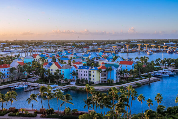 Nassau & Paradise Island