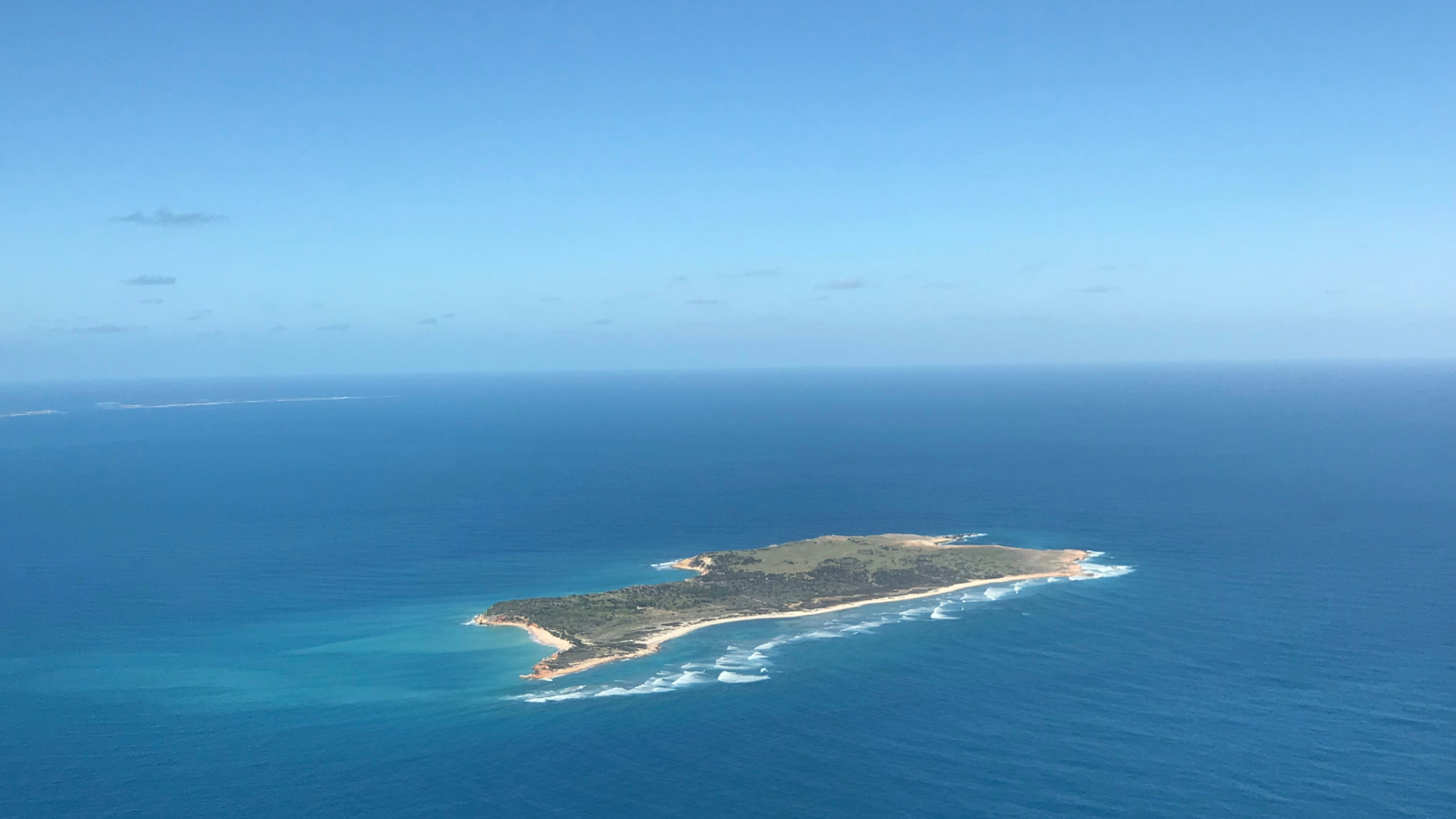 Tintamarre Island 